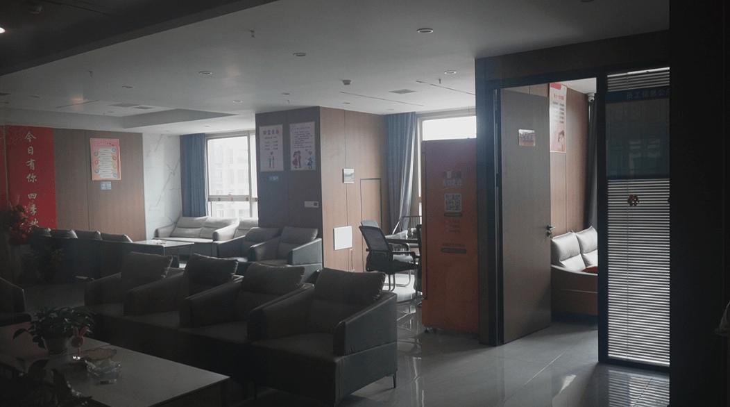 上海海港vs 云南玉昆_确认过眼神上海海港vs 云南玉昆，两天就闪婚！不到一年被离婚，寻妻小伙：为了结婚我家花了30万