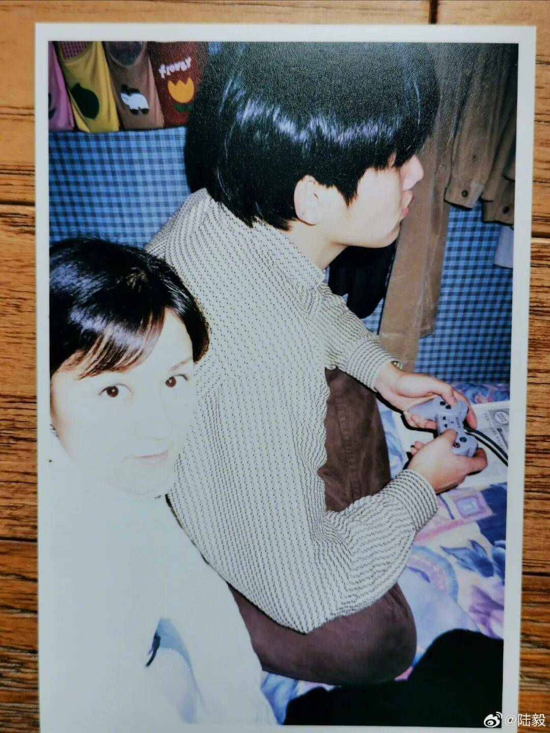 皇冠皇冠信用网平台_陆毅甜蜜自曝：鲍蕾和我在一起30年没做过饭皇冠皇冠信用网平台，方便面都不会煮