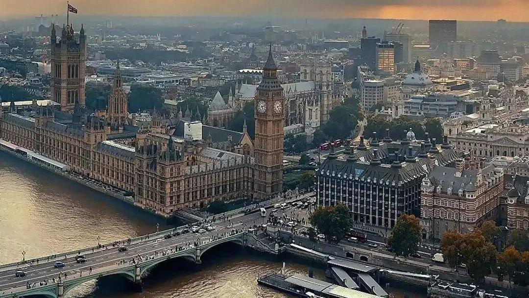 皇冠信用网庄家_阅兵式刚结束皇冠信用网庄家,首个寻求与中国合作的西方大国就到了,一番表态引人关注