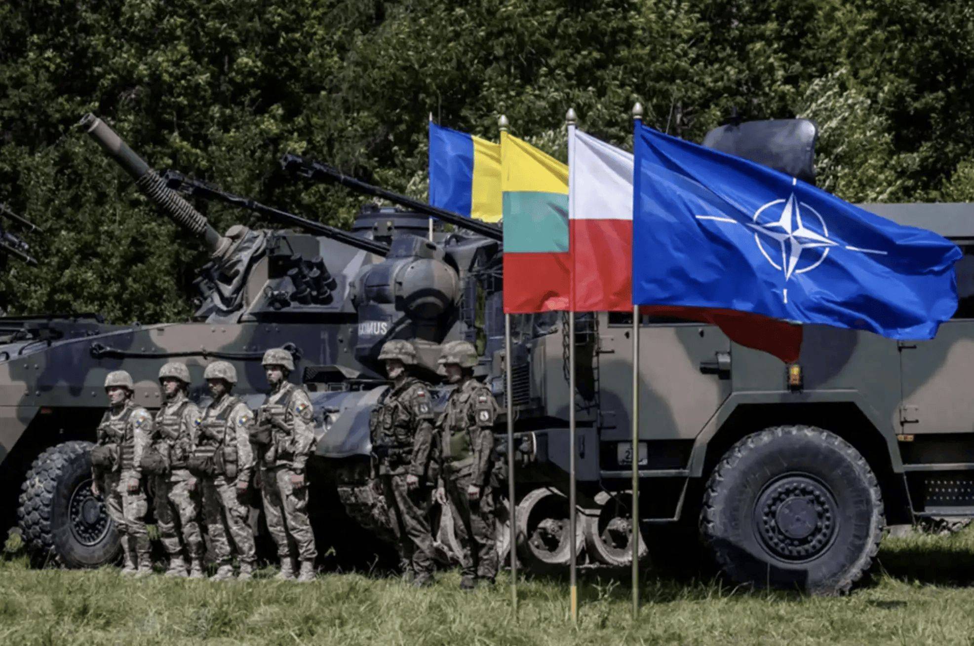 皇冠信用網注册开户_乌军袭击摧毁两艘俄罗斯油轮皇冠信用網注册开户，熊熊大火映红半边天，后果很严重