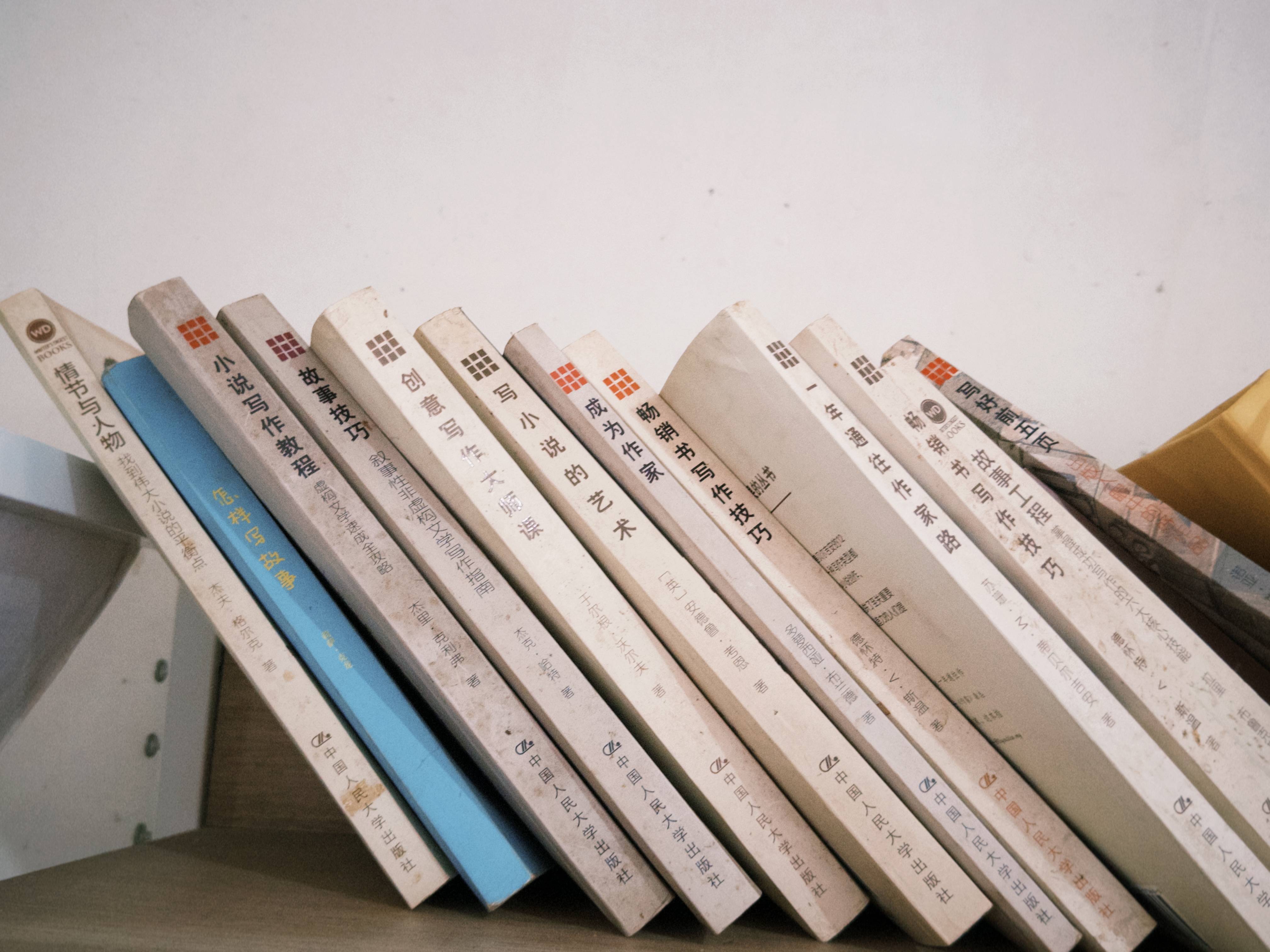 皇冠皇冠信用网代理_七旬母亲卖掉儿子3万斤藏书 称读书害了皇冠皇冠信用网代理他