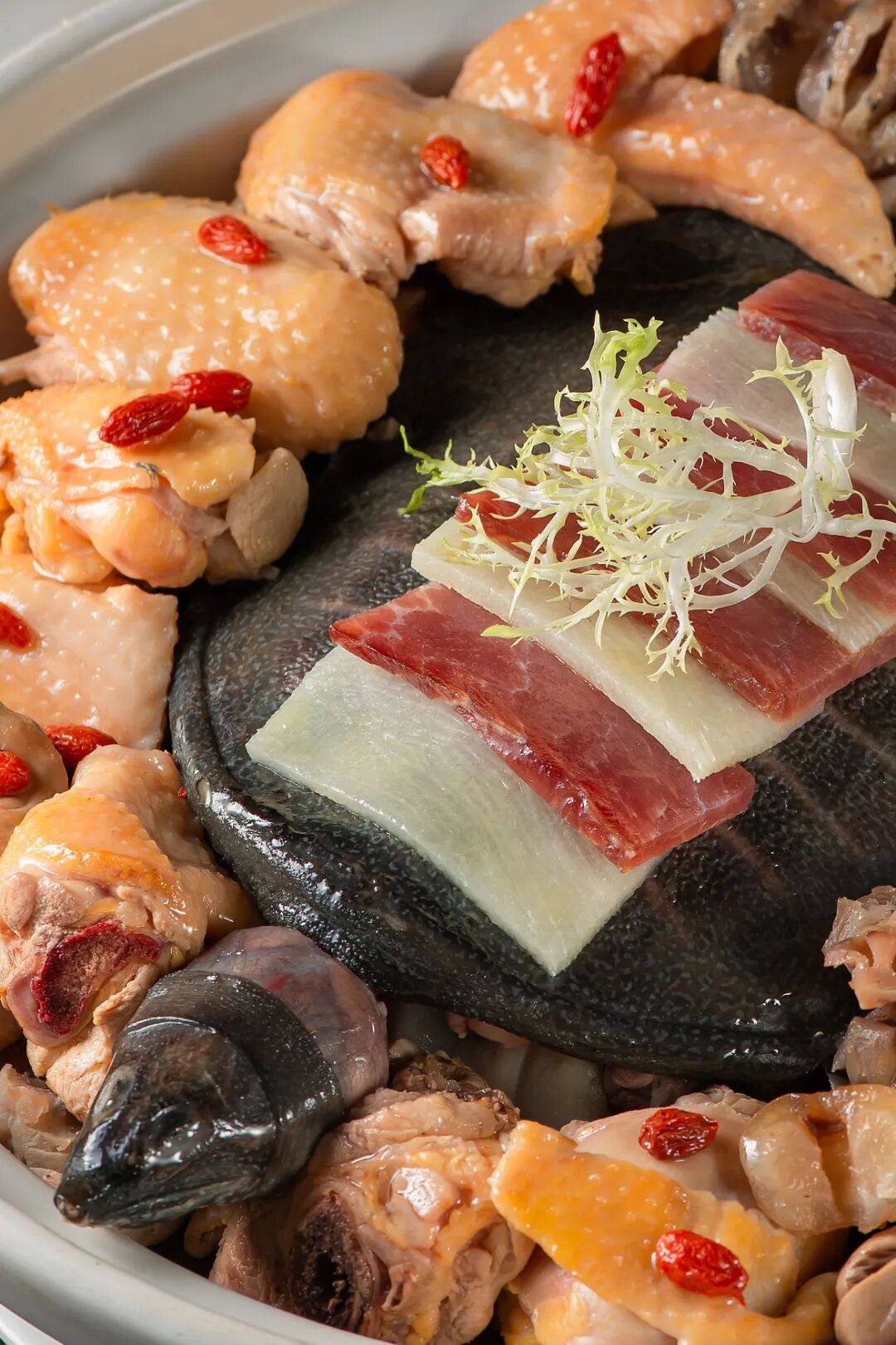 皇冠皇冠信用代理_这种丑到爆的鱼皇冠皇冠信用代理，为啥成了武汉人吃宵夜的顶配？