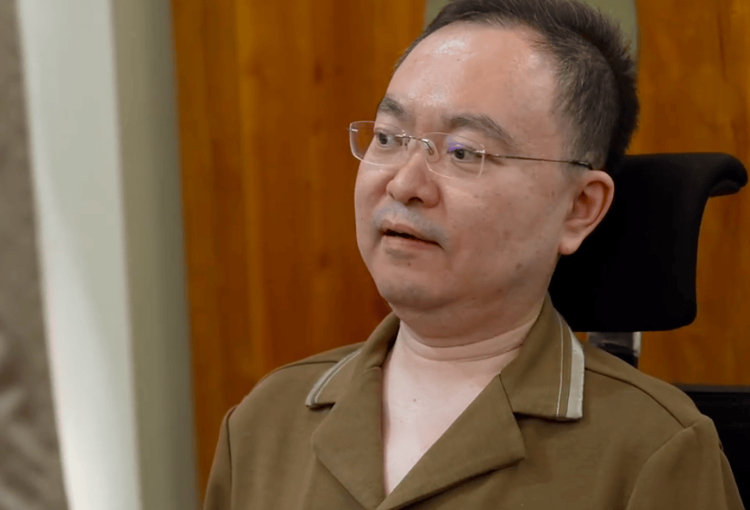 皇冠信用網_与渐冻症抗争6年皇冠信用網，妻子透露蔡磊近况：他已完全丧失语言能力，仅能吃流食