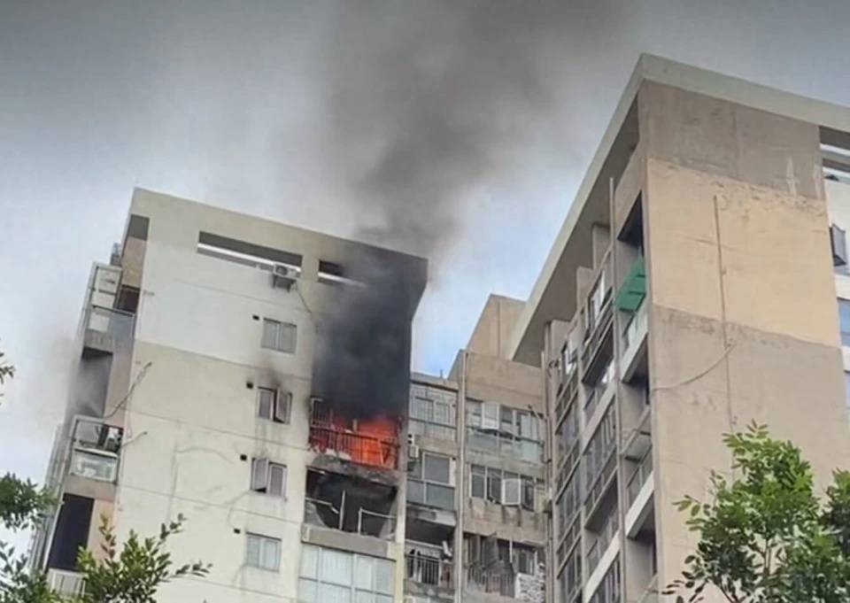 德国甲组联赛_深圳一小区高层住宅发生大火!救出1名被困群众德国甲组联赛,疏散10人