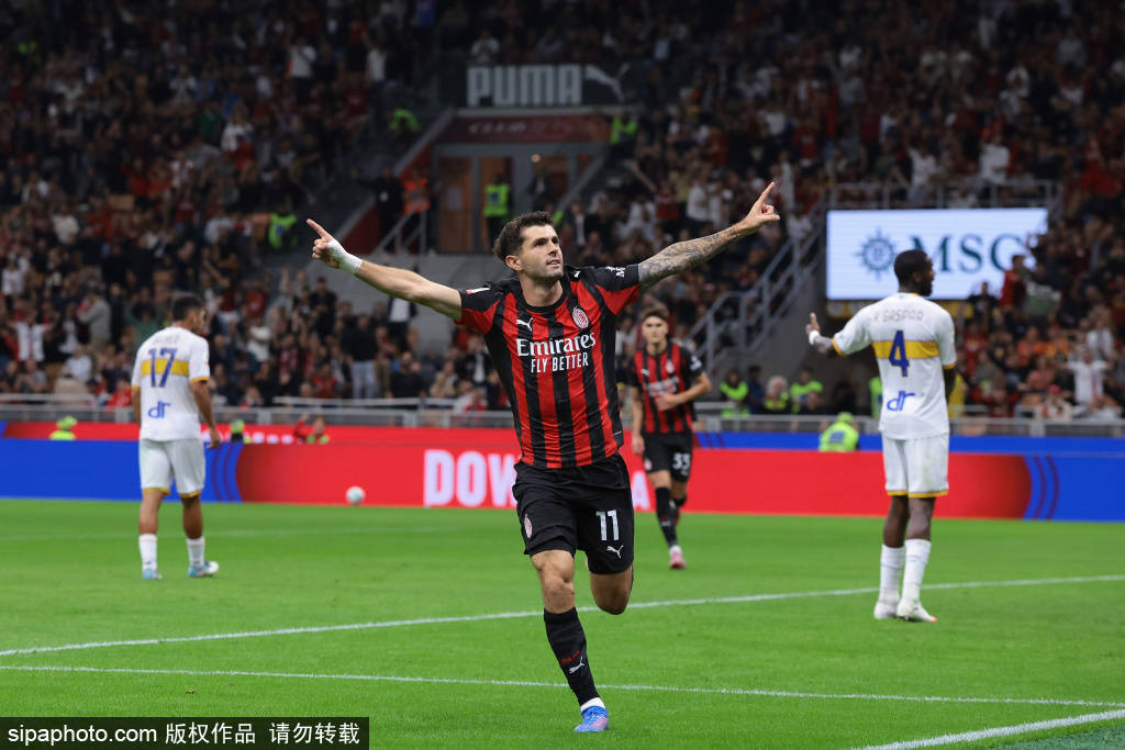 罗马尼亚甲组联赛_太不容易!第99分钟比赛终于结束罗马尼亚甲组联赛,40岁魔笛直接跪地庆祝