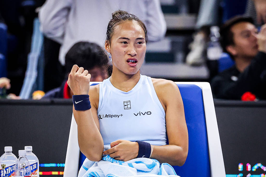 皇冠信用网登2代理_中网：郑钦文决胜盘因伤退赛 不敌诺斯科娃无缘16强