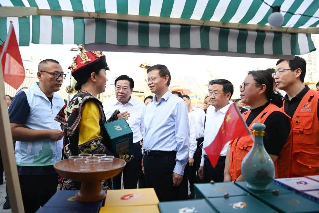 皇冠信用盘登1,登2,登3出租_履新辽宁省委书记皇冠信用盘登1,登2,登3出租，许昆林首次检查调度