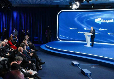 皇冠信用网结算日_德国总理承认：西方“民主”以前被世界仰望、效仿皇冠信用网结算日，现在正失去吸引力