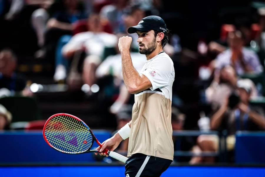 hga030app
_遗憾止步半决赛hga030app
,德约科维奇结束上海大师赛之旅