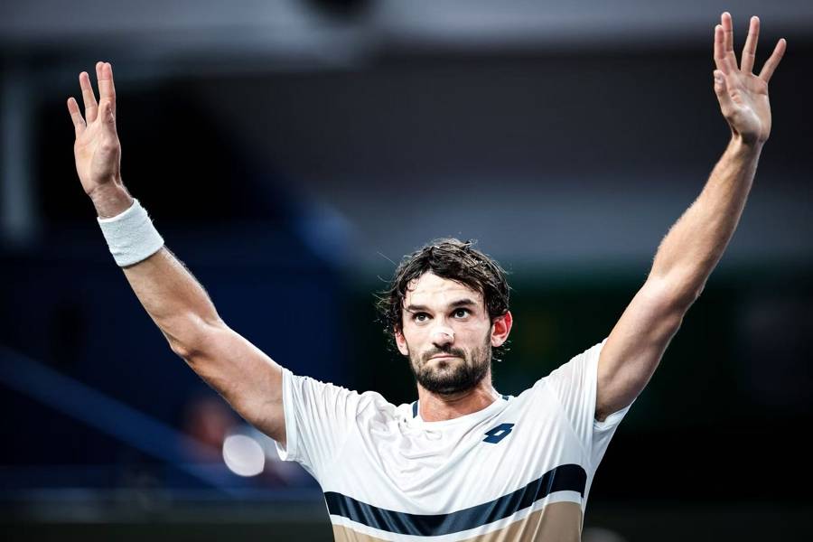 hga030app
_遗憾止步半决赛hga030app
,德约科维奇结束上海大师赛之旅