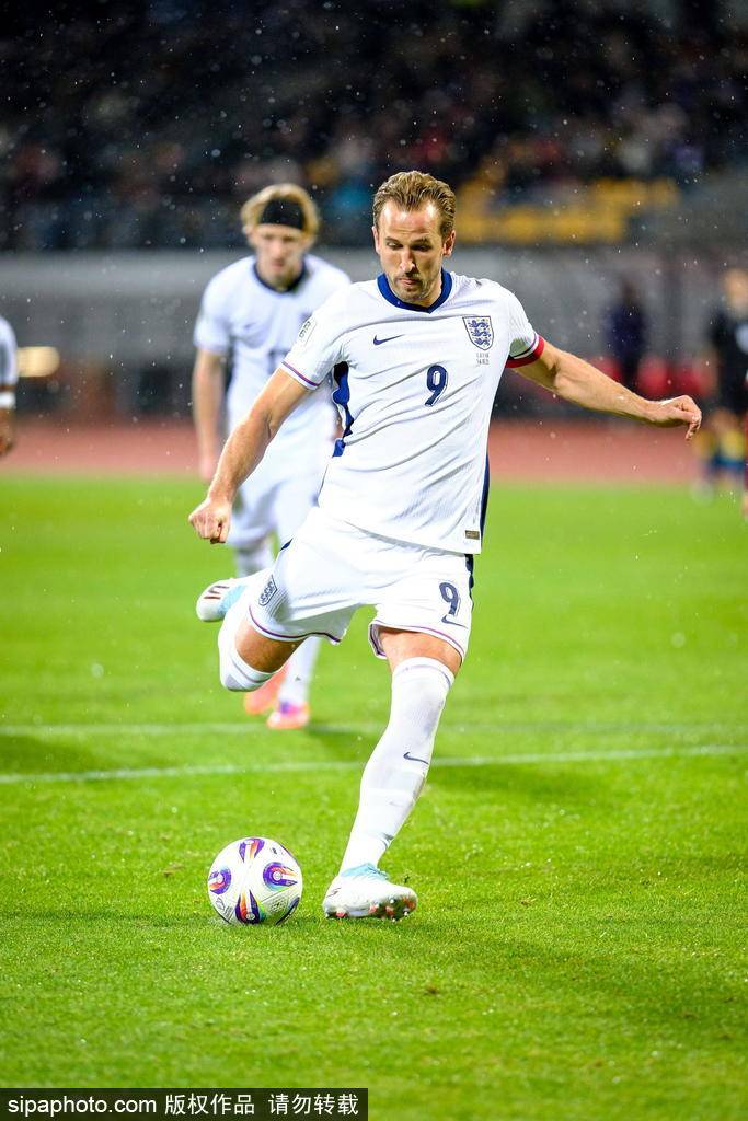 皇冠信用网会员账号_欧洲首队皇冠信用网会员账号！世预赛-凯恩两球 英格兰5-0拉脱维亚进世界杯