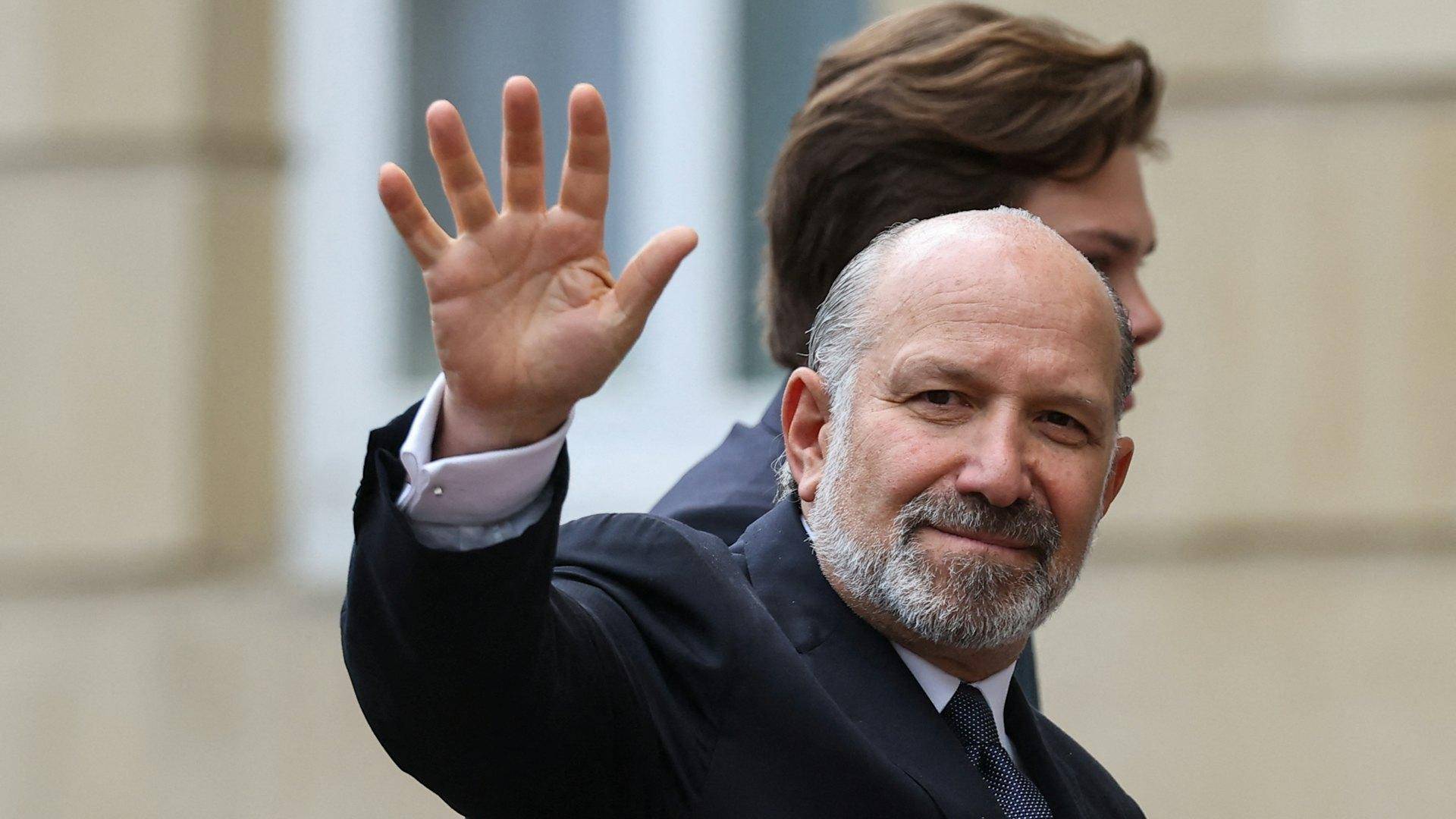 怎么申请皇冠信用网_被中方反制打痛怎么申请皇冠信用网，特朗普对商务部长大发雷霆，你把和中国的事情搞砸了