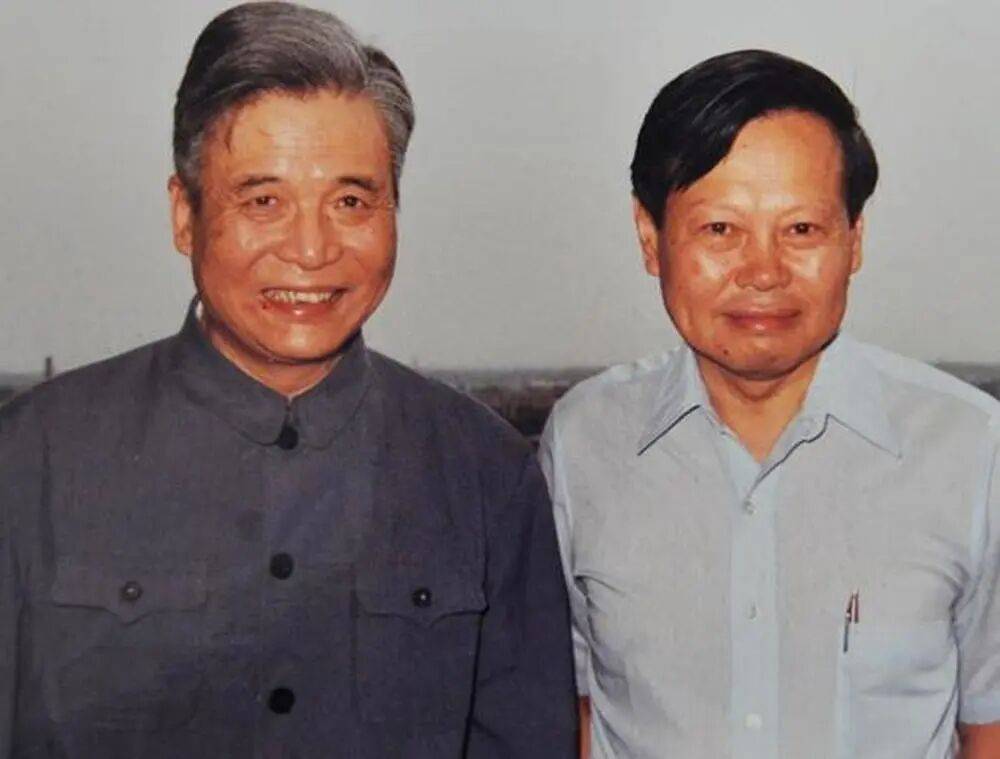 皇冠信用网口出租_“大先生”千古皇冠信用网口出租，杨振宁的一生