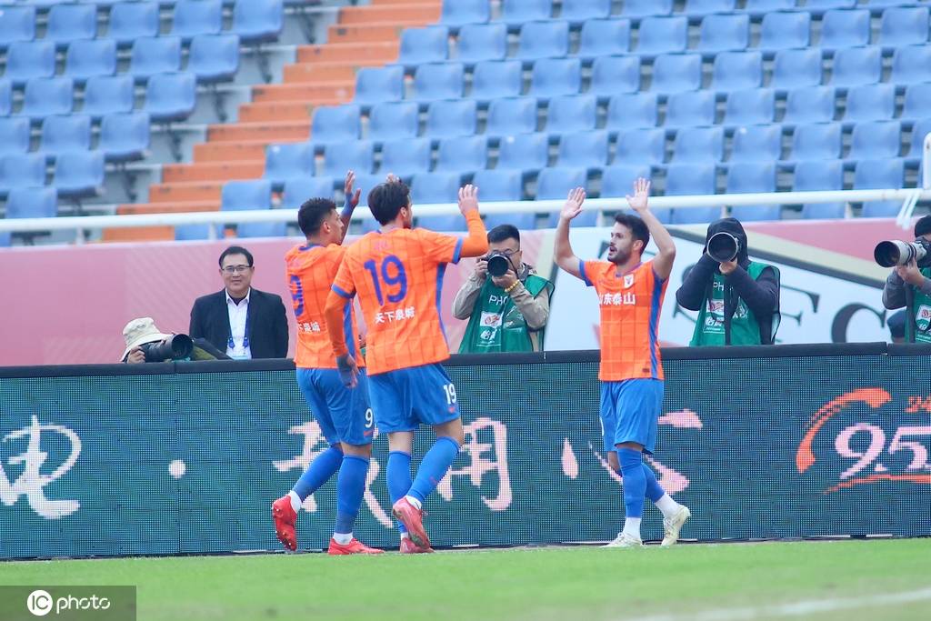 怎么开通世界杯信用盘口
_领头羊刹车怎么开通世界杯信用盘口
!中超-卡扎伊什维利双响刘洋建功 泰山3-1逆转海港