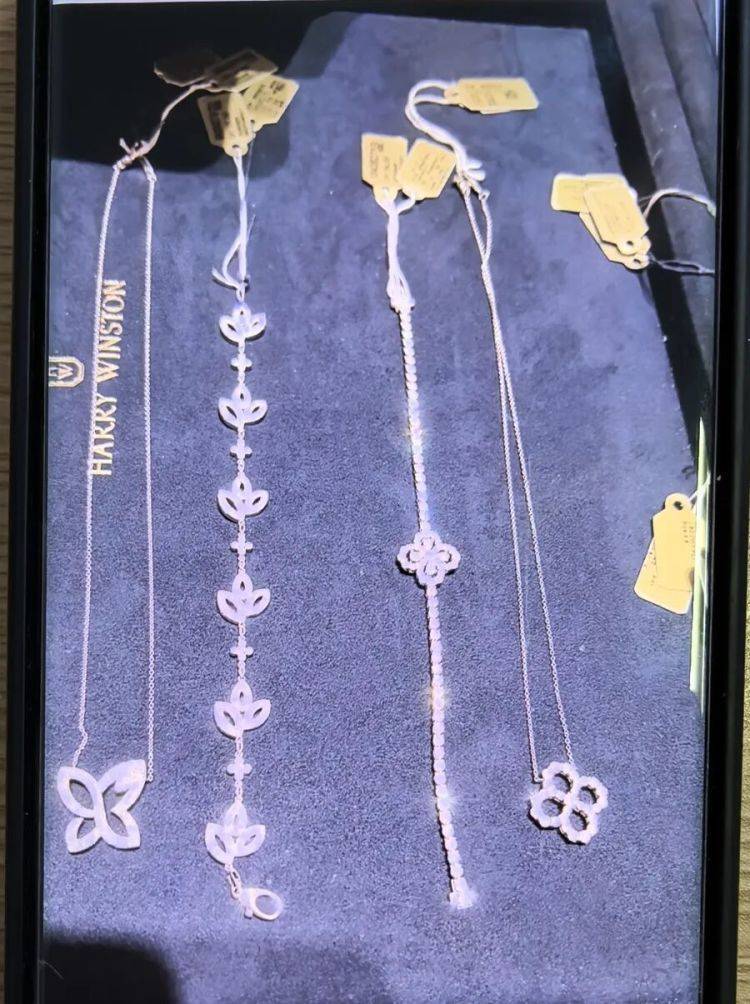 足球信用网注册
_事发上海!女子崩溃“他昨晚还在我家吃饭”足球信用网注册
,聊天记录曝光诈骗细节