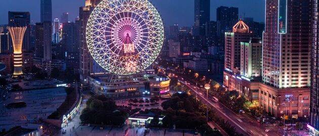 足球世界杯官方用球_城市24小时 | 争夺“短剧之都”足球世界杯官方用球，又一个中部省会入局