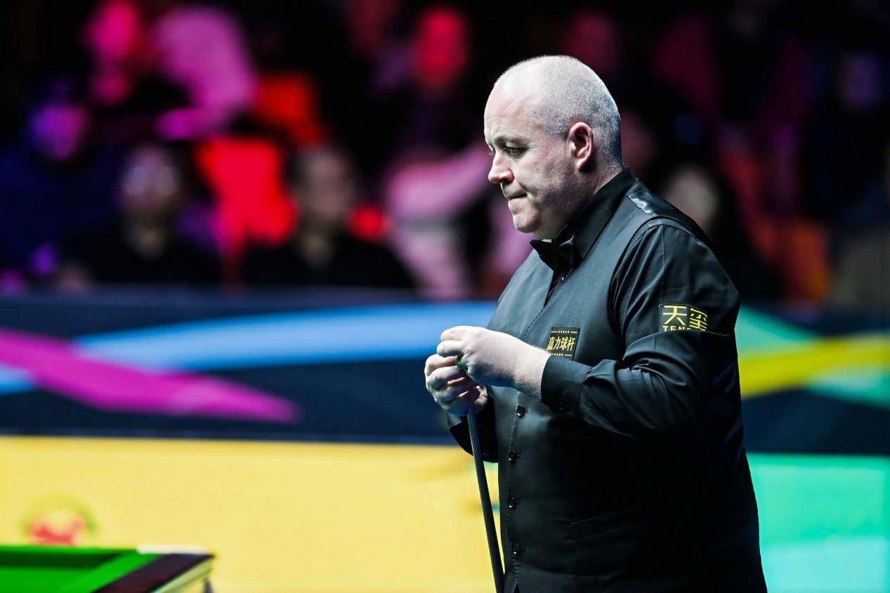 皇冠信用盘需要押金吗_斯诺克国锦赛新王加冕 中国小将吴宜泽南京登顶夺生涯首冠