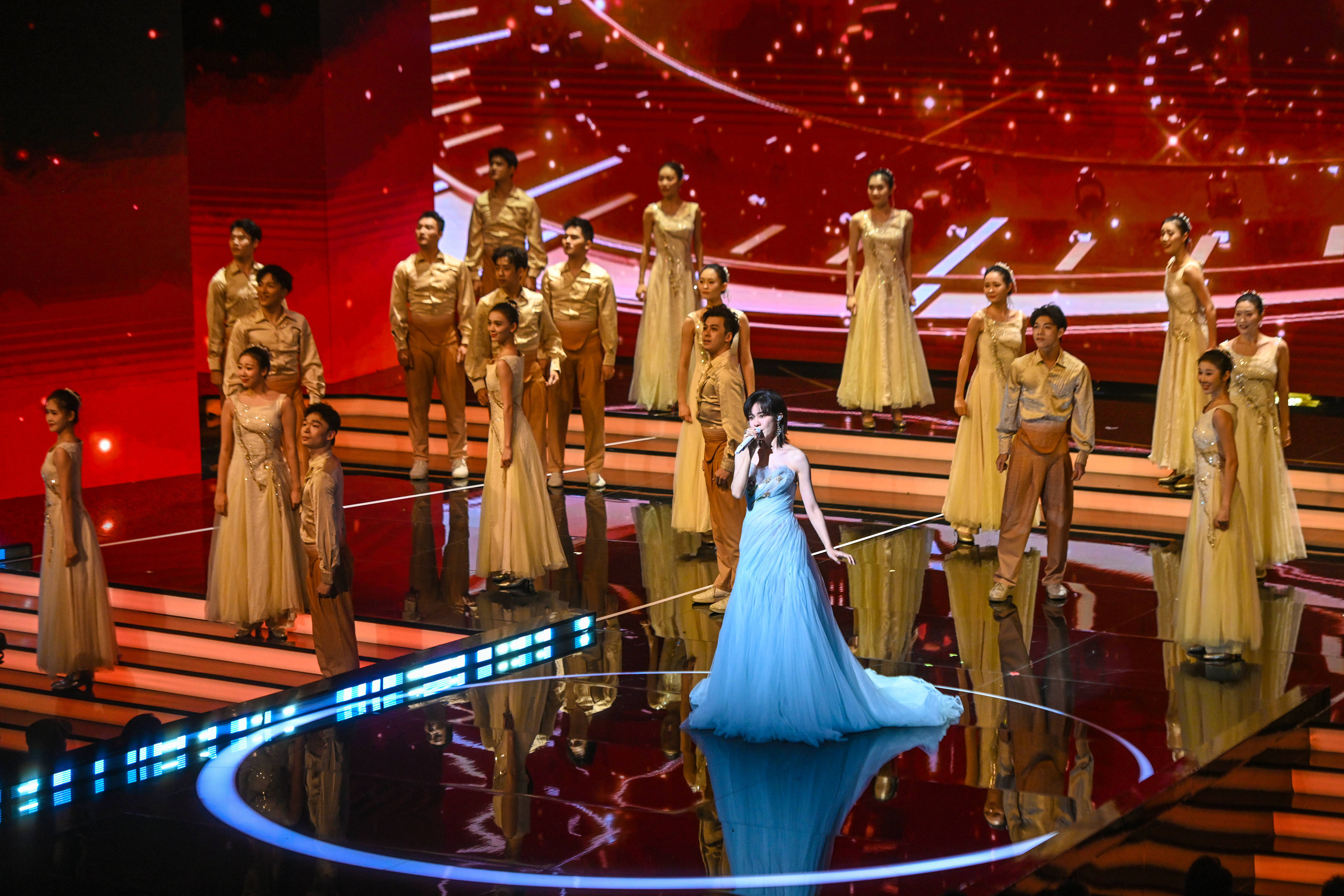 怎么开皇冠信用平台_2025年中国金鸡百花电影节开幕