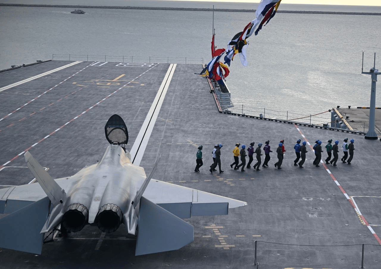 皇冠信用盘在哪里开通_高市早苗通知全球皇冠信用盘在哪里开通，不撤回涉台言论，话音刚落，解放军攻击11亮相