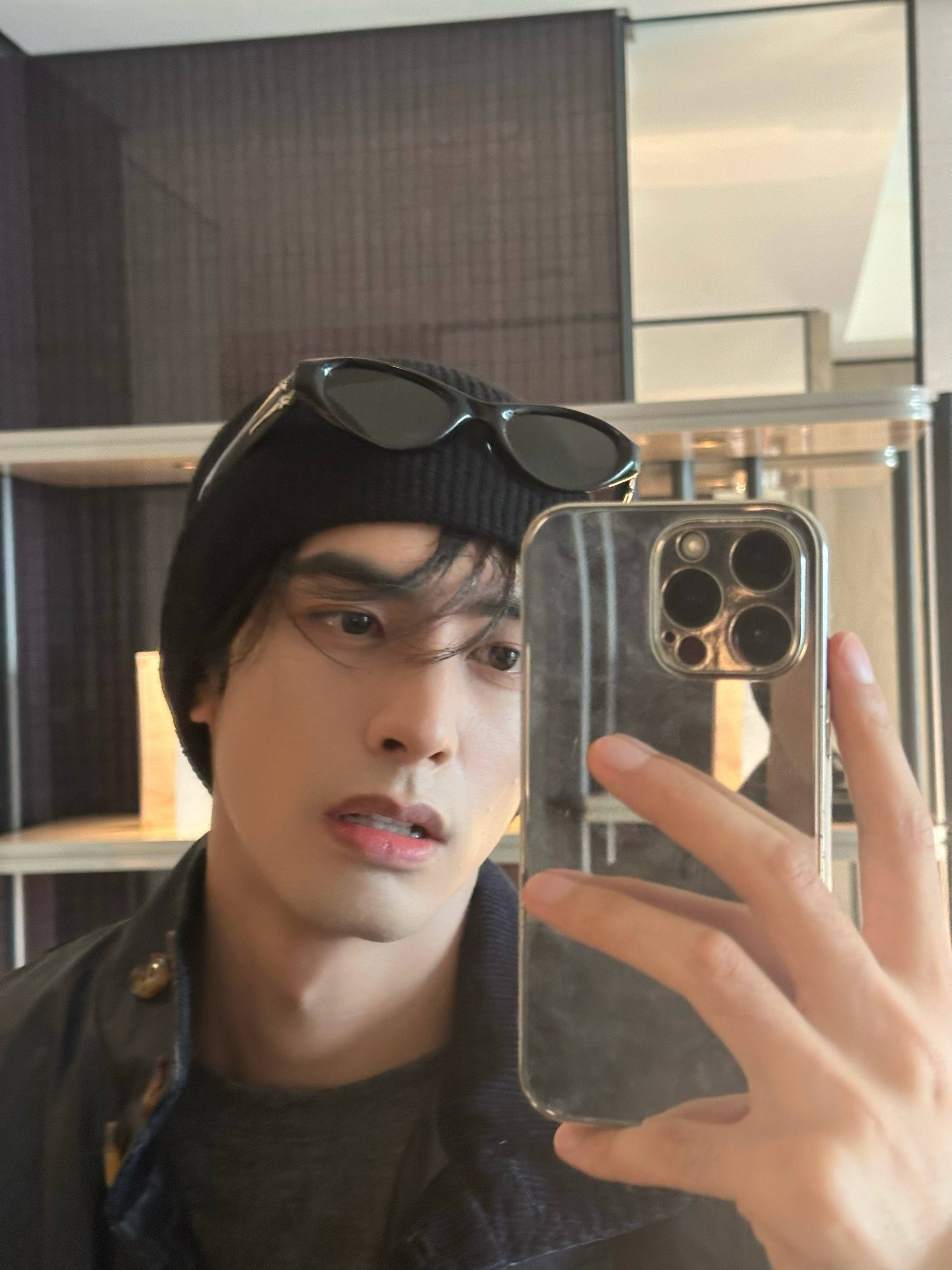 怎么申请皇冠信用盘代理_女生逛街偶遇帅哥后大胆要微信 被拒绝后发现是宋威龙