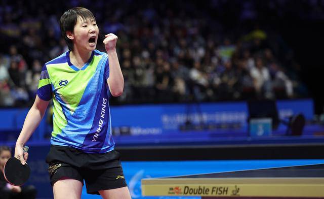 皇冠信用盘登1_再次与女单冠军擦肩皇冠信用盘登1，孙颖莎难掩失落，王曼昱说“彼此更强了” 道尽英雄相惜