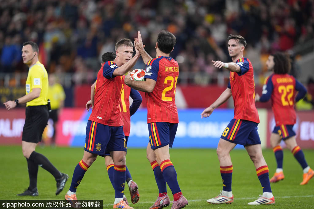 皇冠信用盘申请_直通世界杯皇冠信用盘申请！世预赛-奥尔莫破门 西班牙2-2土耳其