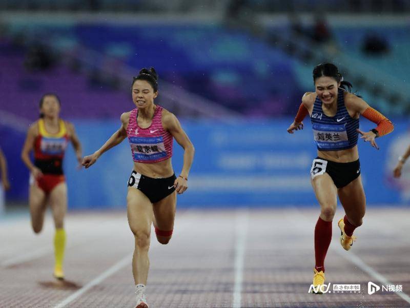 皇冠信用盘登3代理_又是0.12秒决胜负皇冠信用盘登3代理！莫家蝶不敌刘英兰获女子400米亚军