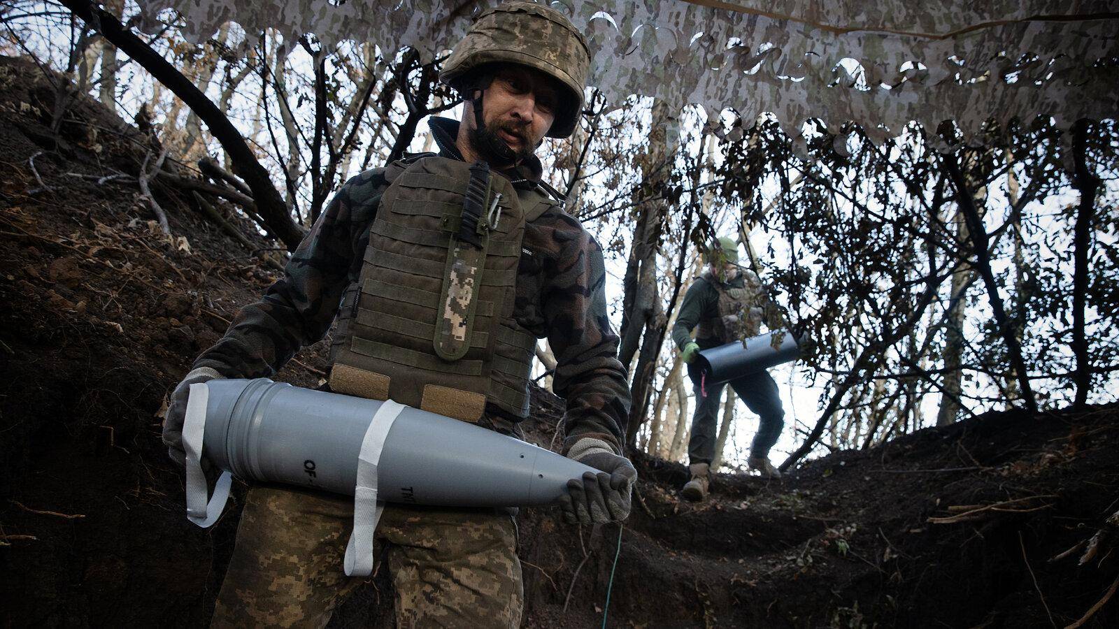 皇冠信用平台出租出售_俄罗斯坦克大军强突乌克兰第七州皇冠信用平台出租出售，美媒：乌军一个旅仅有30%官兵