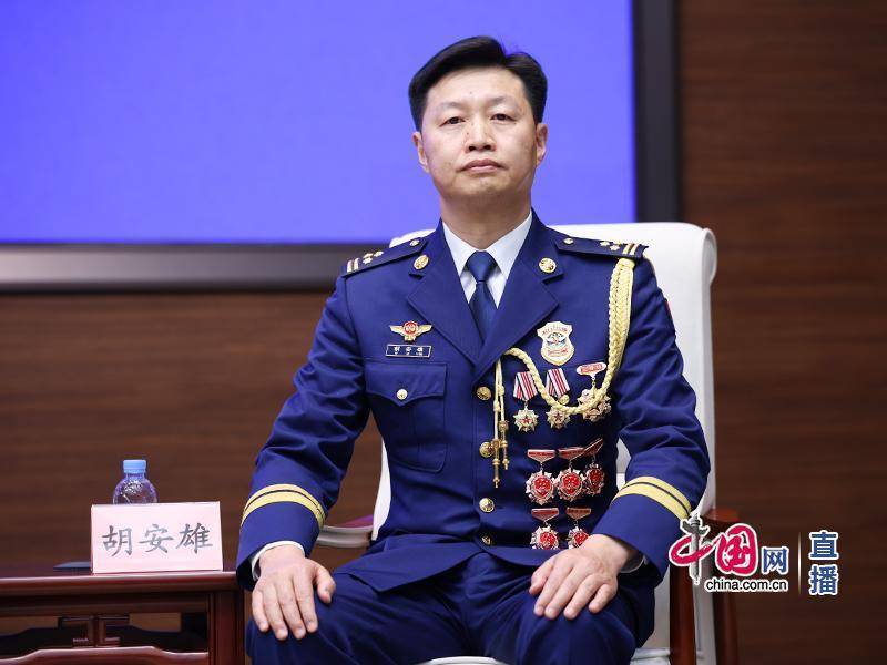 皇冠信用盘平台出租_国家消防救援局透露新余“1·24”火灾救援细节：人员逃生受阻吸入大量浓烟后遇难皇冠信用盘平台出租，满地都是课本教材、还有几只跑丢的鞋子