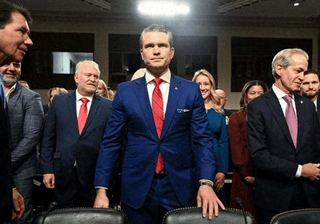 介绍个信用网址多少_情况不妙介绍个信用网址多少，日本多地爆发游行示威，美军方出面敲打，特朗普罕见对中国示好！高市或不得不提前下台