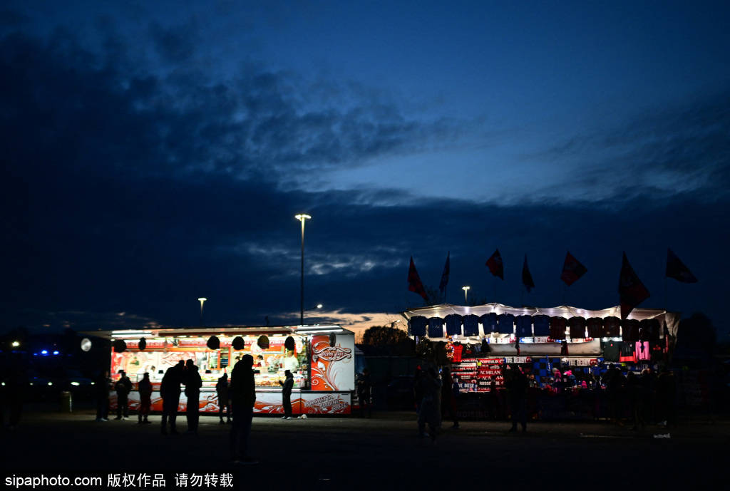 皇冠信用盘登123出租_莱奥制胜 AC米兰小胜拉齐奥登顶意甲