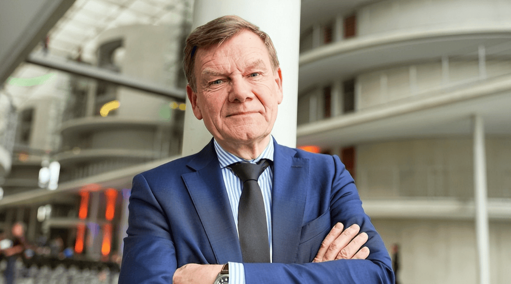 2026年世界杯赛程表_行程结束2026年世界杯赛程表，德国外长离开北京，临走前提出2个要求，中方态度明确！