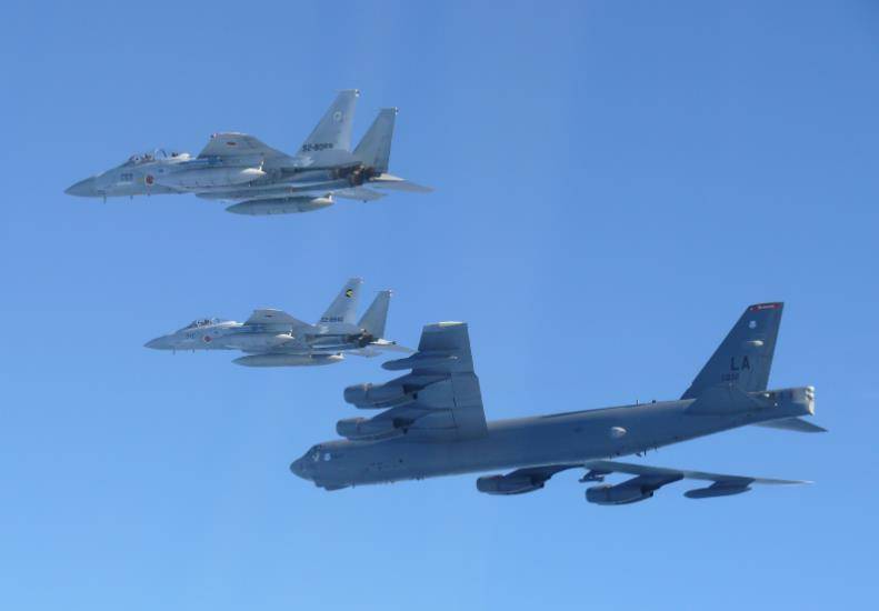 皇冠信用網登2_美轰炸机来了皇冠信用網登2，不许中国改变现状？遇上歼16，将重现猎火鸡名场面