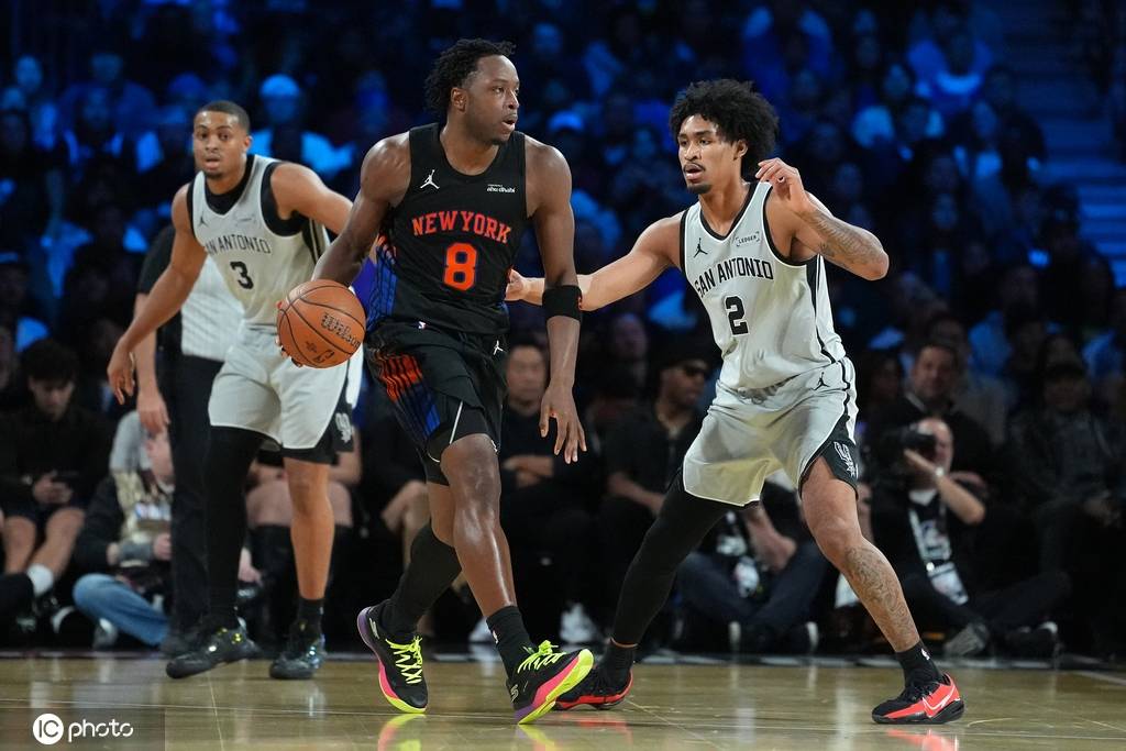 奥地利 vs 圣马力诺
_NBA杯-布伦森25分文班亚马18分 尼克斯逆转马刺夺冠