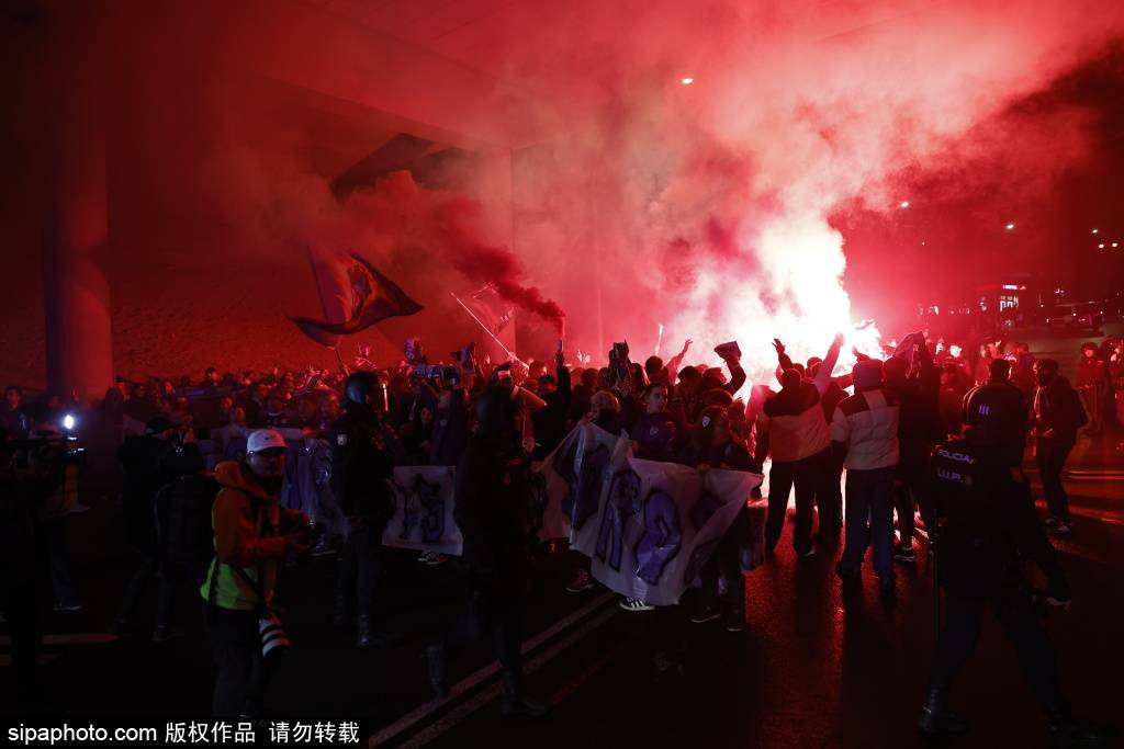 塞浦路斯甲组联赛
_德容:巴萨的胜利证明我们更优秀塞浦路斯甲组联赛
!2025年完美收官