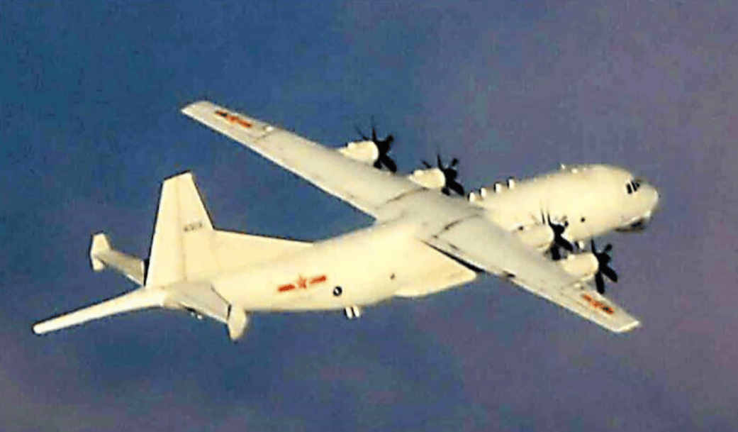 ag hga050.com
_台南恒春外海发生激烈对峙ag hga050.com
,054A向美军MQ4C喊话:通报你的意图!