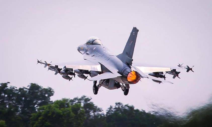 皇冠体育代理
_斩首!泰国F-16越境百公里皇冠体育代理
,韩国金鹰战机闯下大祸,炸柬埔寨小学