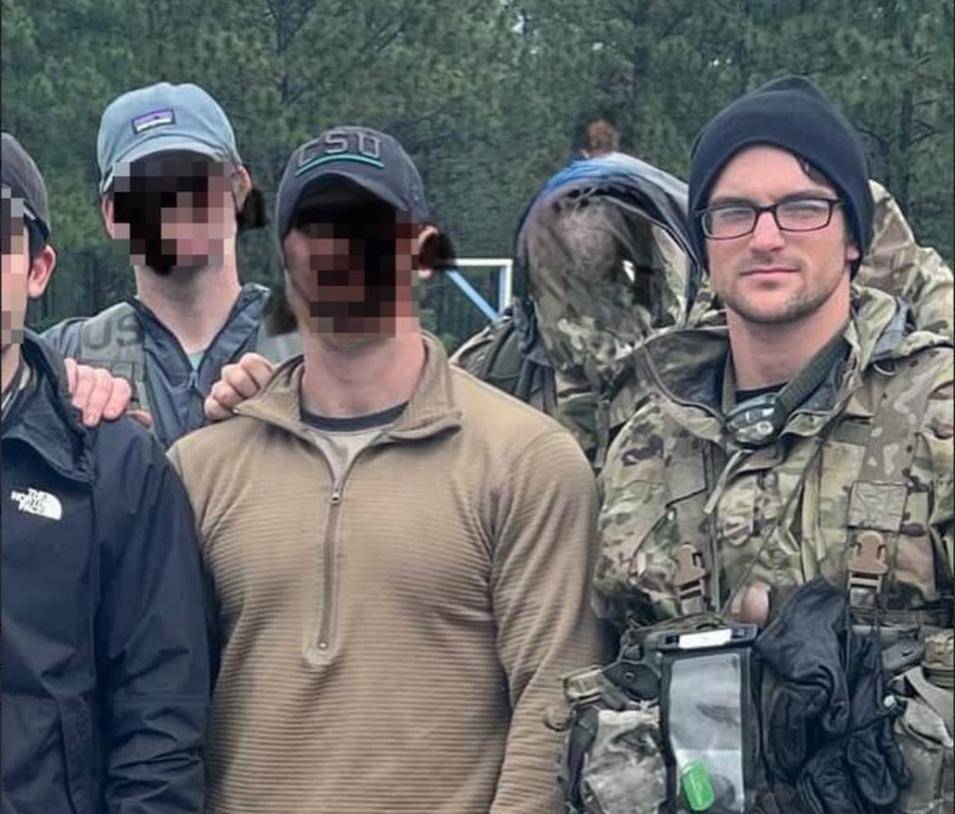 斯洛伐克 v 德国
_俄军炸死六条大鱼!炸死俄叛军总司令斯洛伐克 v 德国
,炸死两名中国香港籍雇佣兵