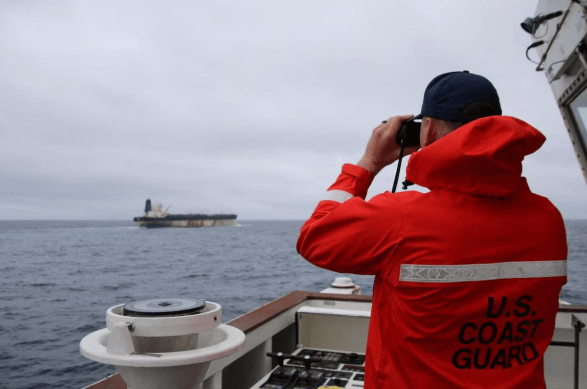 皇冠信用盘怎么开通_劫持俄油轮后皇冠信用盘怎么开通，美军又扣押中国油轮？特朗普休要把中俄当委内瑞拉！