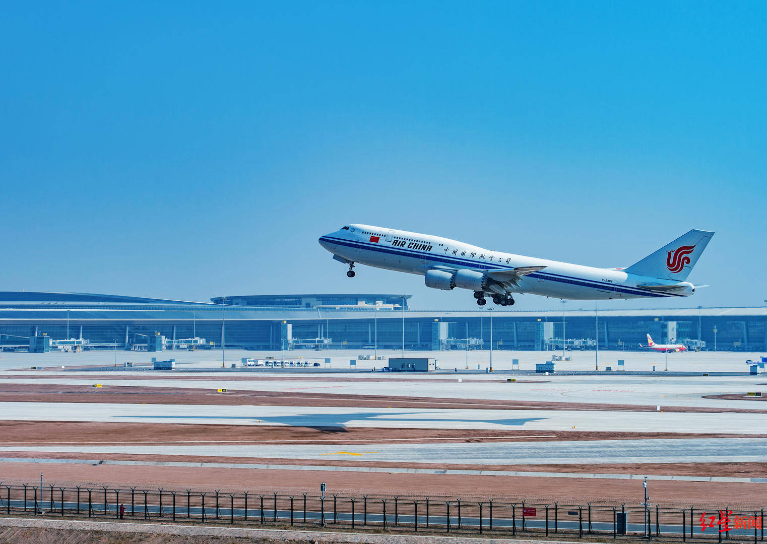 皇冠信用APP下载_2025年度十大“超级航空枢纽”出炉皇冠信用APP下载,成都跻身全国前三!