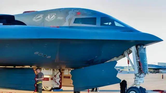 新2备用网址_美媒:中国轰-20项目进展缓慢新2备用网址,应该和俄罗斯搞“联合研发”